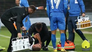 Свидни жертви! Славия натупа Левски, но загуби трима асове след коридата