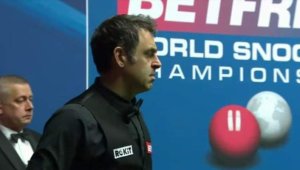 Ракетата полетя към защитата на Световната си титла с разгром