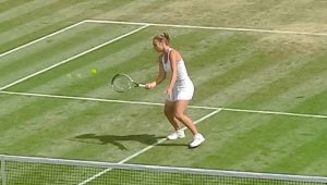 Наша тенисистка загуби от световната №1 при девойките на „Уимбълдън“