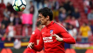 Юве ще подсилва защитата си, вади оферта за Савич