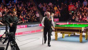 Хигинс не се хвана на номера на китаеца + ВИДЕО