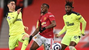 Нюкасъл загуби още двама важни играчи