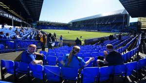 Историческо: Жена оглави английската Висша лига + СНИМКА