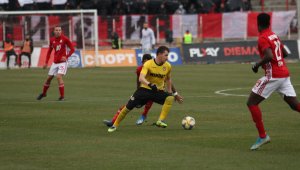 Колосална заплата за Тодор Неделев в Ботев Пловдив 