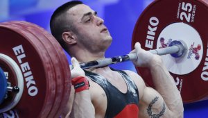 Майката на Карлос Насар избухна: Ще е №1, но ако вдига за друга държава