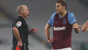 Отмениха червен картон на халф на Чуковете