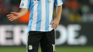 Меси: Вратарят на Нигерия беше извънземен