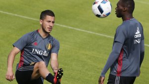 Паника в Белгия! Азар с контузия