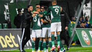 Пирин удари Спартак Варна в дербито на дъното