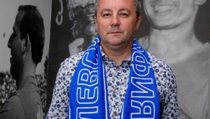 Стоянович харесал работата на Луи отзад