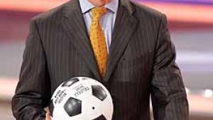 Бекенбауер: За грешките на съдиите са виновни и симулантите на терена