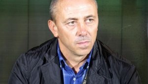 Феновете на Черно море твърдо зад Илиан Илиев