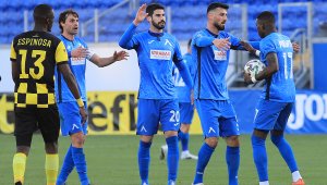 В Левски продължават да "капят като круши"