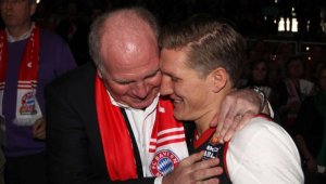 Хьонес скочи на Жозе: Швайни прокажен ли е?!