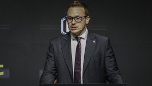 БФС черпи опит от полската Екстракласа