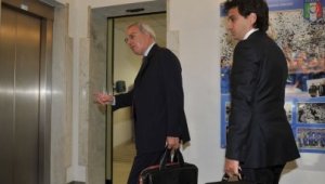 Берета обеща да говори с реферите за грешките им