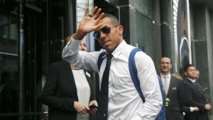 Английски клуб иска Тевес