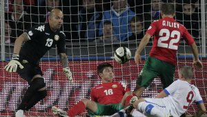 Ники Михайлов остава без отбор до лятото