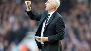 На Острова свързват Алън Пардю с отбор от Висшата лига