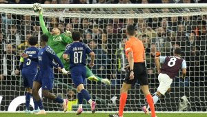 Велик Вила смаза ПСЖ, но Донарума класира французите на полуфинал