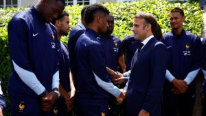 Звезда изостави отбора на Франция