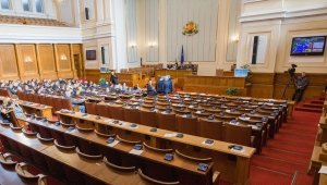 Извънредно положение в България, спортът спира