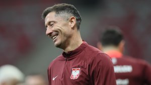 Фенербахче лапва Левандовски