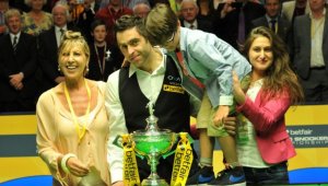 Рони О'Съливан започва защитата на световната титла срещу №122 на планетата