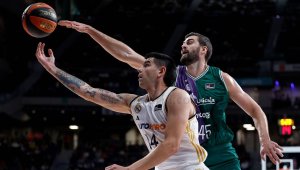 Кралете с първа загуба на баскет за сезона