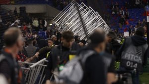 Размирици след Уест Хям и Олимпик Лион