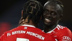 Мане и Де Лихт с първи голове за Байерн