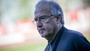 Дерменджиев не отписа Хебър след 4:0 