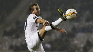 Почетино: Кейн остава в Тотнъм