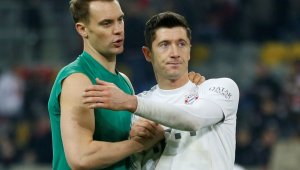 ОБЗОР: Рекордната серия на Левандовски приключи, срам за двете Борусии в Бундеслигата