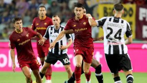 Здрав пердах! Удинезе сгъна Рома на 4