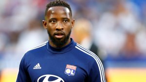 Юнайтед дебне за Дембеле от Лион, скаути го следят от три поредни мача