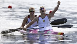 Големите фаворити на кану-каяк се окичиха със златото