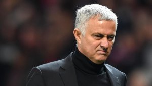 Жозе се гласи за ПСЖ, среща се с боса на Принцовете