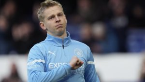 Зинченко посвети на Украйна шампионската титла с Ман Сити