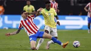 Бразилия размаза Парагвай, Вини герой