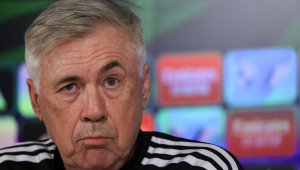 Анчелоти недоволен от тревата на "Бернабеу"