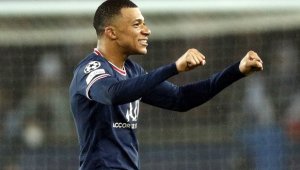 Мбапе хвали Лео Меси: Той е изключителен футболист