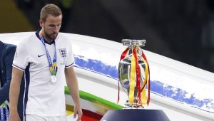 Проклятие! Кейн загуби всичките си мачове за трофей 