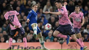 Чуковете се пробват за халф на Челси с 40 милиона