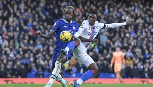 Един от клонингите в Челси си търси отбор