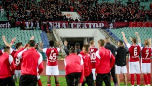 БФС одруса ЦСКА и Левски за скандирания