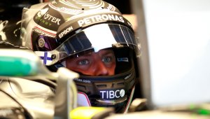 В Мерцедес още се чудят за Ботас