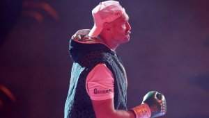 Махмудов не е Усик: Тайсън Фюри отново бие на ринга