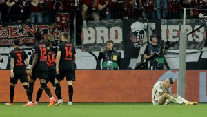 Непобедимите пренаписаха историята на футбола с гол в 97-ата минута! Леверкузен  е на финал за ЛЕ