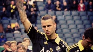 Изиграл 5 мача за Швеция в последните 5 години отсвири Левски